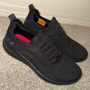 NEW Women’s Sketchers Slip Ins, Slip Resistant